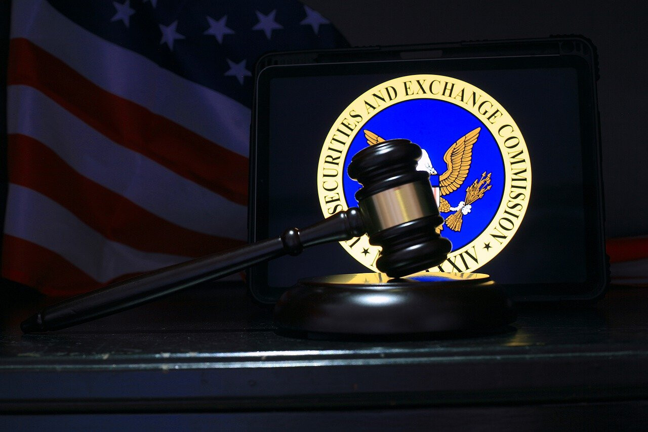 SEC Charges BlackRock $2.5M for Investment Misreporting